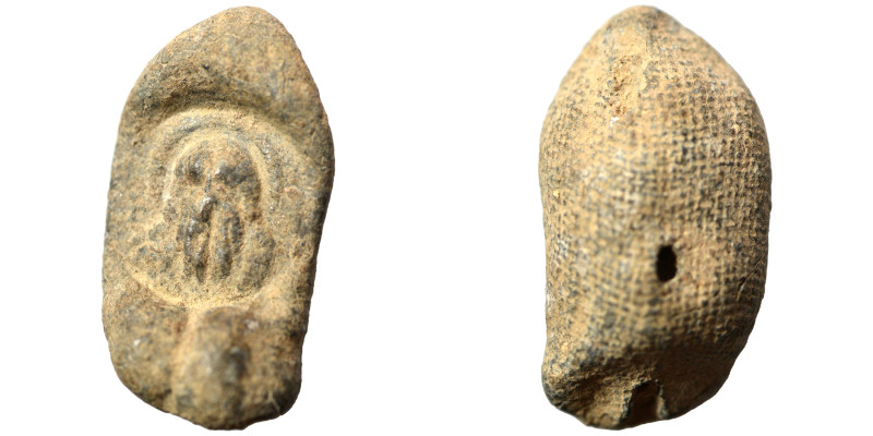 Greek-Roman seal (lead, 10.59 g, 26 mm). Sold as seen.