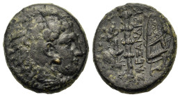 Kings of Macedon. Alexander III 'the Great' (336-323 BC). Æ Hemiobol (19mm, 7.8g). Lifetime issue. Tarsus, circa 327-323. Head of youthful Herakles to...