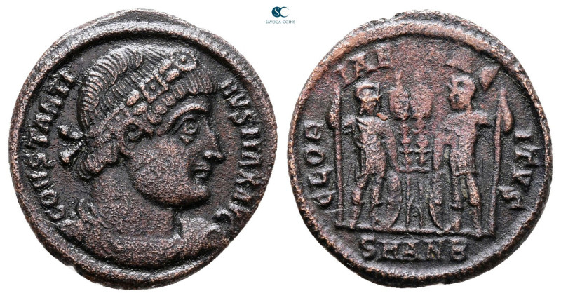 Constantine I the Great AD 306-337. Antioch
Follis Æ

17 mm, 1,88 g



Ve...