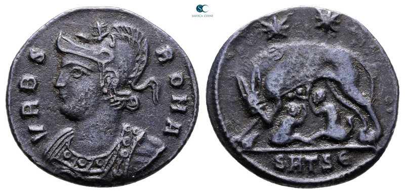 City Commemoratives AD 330-354. Thessaloniki
Follis Æ

18 mm, 2,18 g



V...