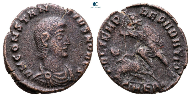 Constantius Gallus, Caesar AD 351-354. Cyzicus
Follis Æ

17 mm, 1,99 g


...