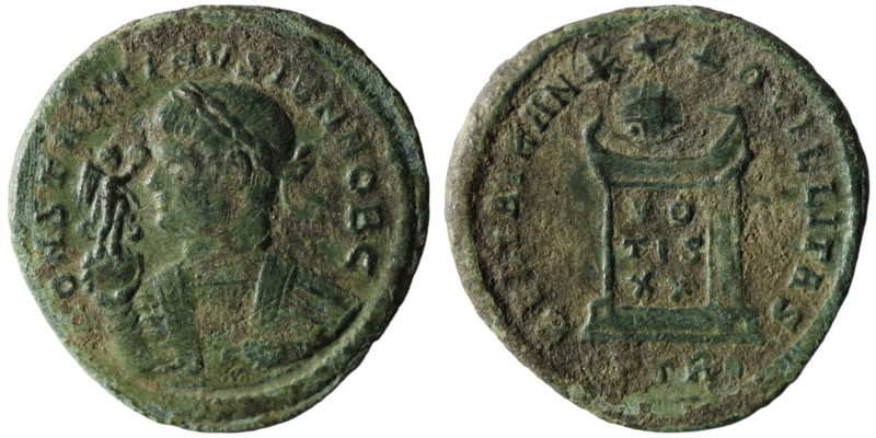 Constantinus II. (337-361 AD). Æ Follis. Trier. 20mm, 2,91g