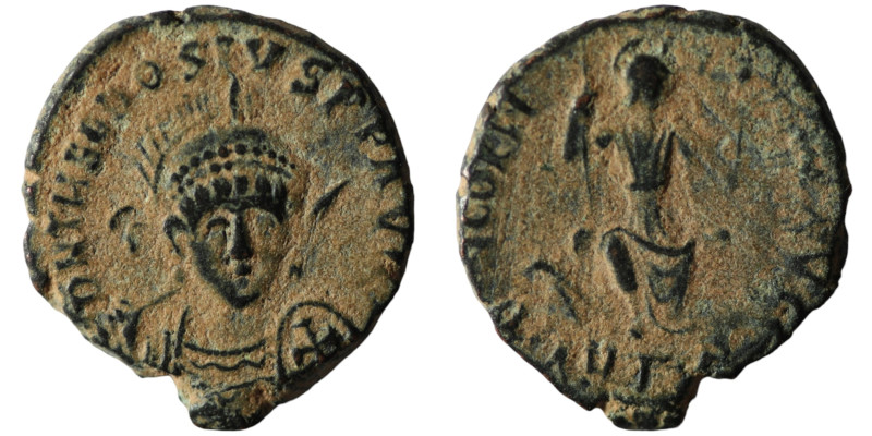 Theodosius II. (402-450 AD). Æ Follis. Antioch. 17mm, 2,17g