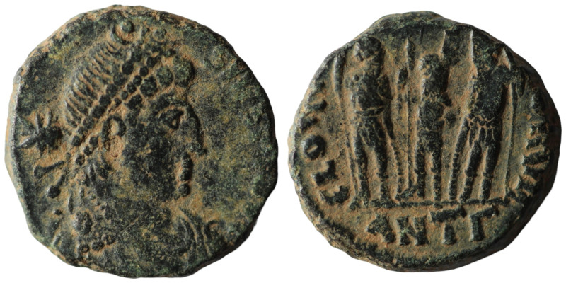 Honorius. (393-423 AD). Æ Follis. Antioch. 14mm, 2,59g