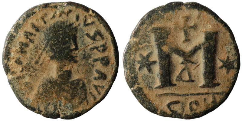 Anastasius I. (491-518 AD). Follis. Constantinople. Obv: D N ANASTAIUS P P AVG. ...