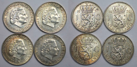 Europäische Münzen und Medaillen, Niederlande / Netherlands, Lots und Sammlungen. Juliana (1948-1980). 4 x 1 Gulden 1954-1957. Lot von 4 Münzen. Silbe...
