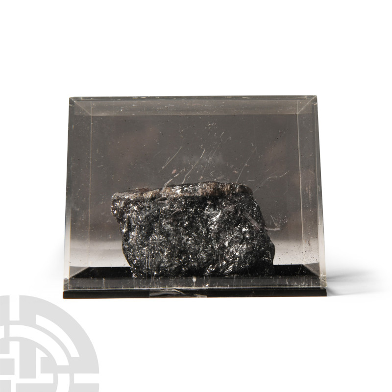 The large nugget with metallic lustre; supplied in a display box. 235 grams tota...