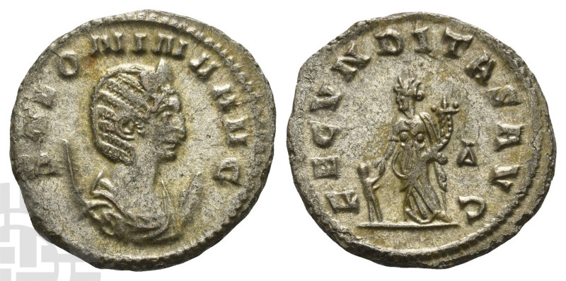 Salonina, Augusta BI Antoninianus. AD 254-268. SALONINA AVG, diademed and draped...