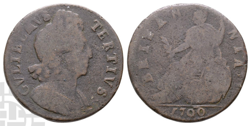 England. Stuart, William III AE Halfpenny. Dated 1700. GVLIELMVS TERTIVS, laurea...