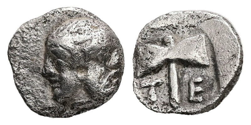 Troas, Tenedos. AR Obol, 0.55 g. - 8.89 mm. Late 5th-early 4th centuries BC.
Obv...