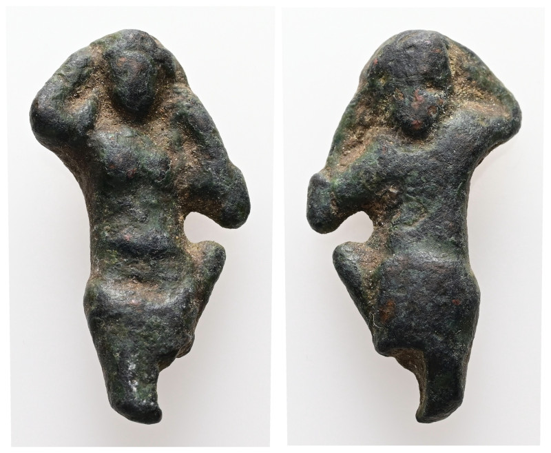 Bronze figure of Aphrodite Anadyomene(AD 1st century)
The upper part of a crouch...