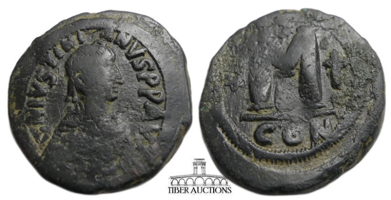 Justinian I. 527-565. Æ Follis (32 mm, 16.27 g). Constantinople mint. Diademed, ...