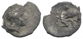 Southern Apulia, Rubi, c. 325-275 BC. AR Diobol (13mm, 0.89g, 2h). Head of Athena r., wearing Attic helmet decorated with Scylla. R/ Herakles kneeling...