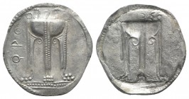 Bruttium, Kroton, c. 530-500 BC. AR Stater (30mm, 6.81g, 12h). Tripod, legs terminating in lion's feet, serpents rising from bowl. R/ Incuse tripod as...