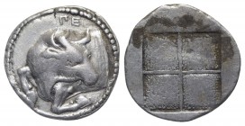 Macedon, Akanthos, c. 470-390 BC. AR Tetrobol (14mm, 2.01g). Forepart of bull l., head r.; ΠE above. R/ Quadripartite incuse square with granulated re...