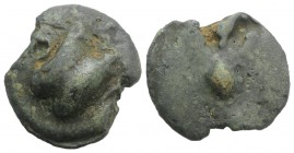 Anonymous, Rome, c. 289-245 BC. Cast Æ Uncia (26mm, 16.89g). Astragalos. R/ Central pellet. Vecchi, ICC, 31; Crawford 14/6; HNItaly 273; RBW 6. Green ...