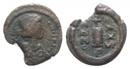 Justinian I (527-565). Æ 10 Nummi (18mm, 3.31g, 6h). Uncertain Italian mint, year 26 (552/3). Diademed, draped and cuirassed bust r. R/ Large I; cross...