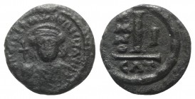 Maurice Tiberius (582-602). Æ 10 Nummi (16mm, 3.17g, 6h). Catania, year 1 (582/3). Crowned and cuirassed facing bust, holding globus cruciger and shie...