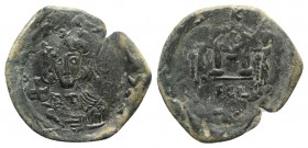 Constantine IV (668-685). Æ 40 Nummi (27mm, 4.49g, 6h). Syracuse, 668-674. Helmeted and cuirassed facing bust, holding globus cruciger. R/ Large M; mo...