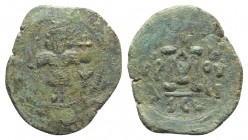 Justinian II (First reign, 685-695). Æ 40 Nummi (24mm, 3.74g, 6h). Syracuse, 693-694. Justinian standing facing, holding spear and globus cruciger; br...