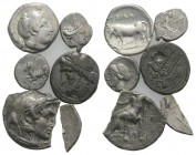 Lot of 5 Greek AR and Æ coins, including a broken Tetradrachm, to be catalog. Lot sold as is, no return
