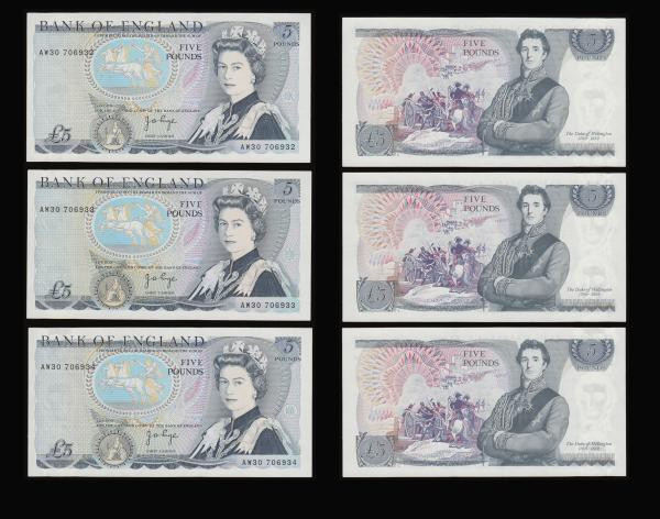 Five Pounds Page Duke of Wellington 1973 with L reverse B336 (5 consecutives) AW...