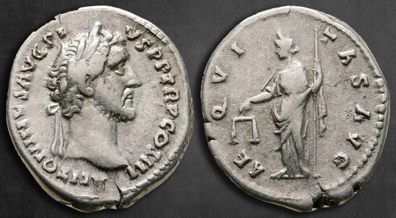 Antoninus Pius AD 138-161. Rome
Denarius AR

19 mm, 3,58 g

ANTONINVS AVG P...