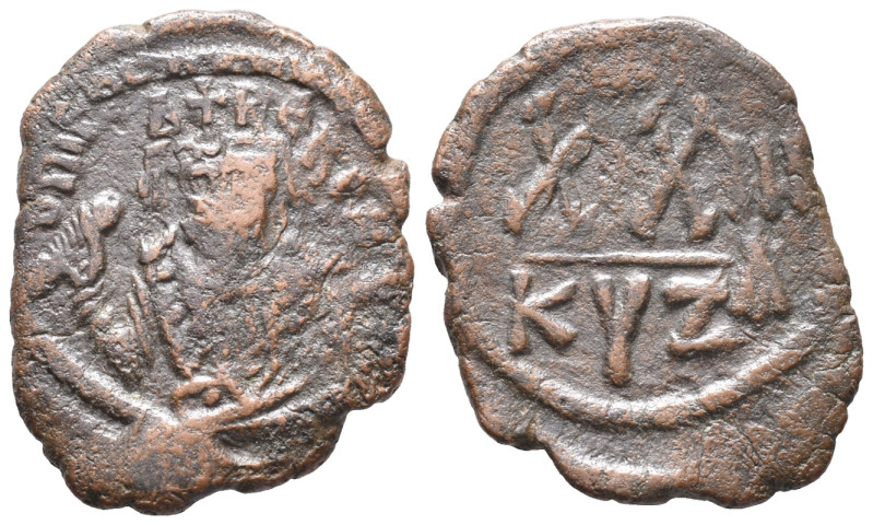 Phocas (602-610). Æ 20 Nummi (25mm, 4.63g). Cyzicus, year 3. Crowned facing bust...