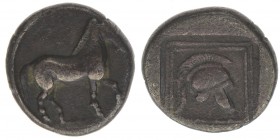 GRIECHEN Mazedonien

Tetrobol ca. 400 BC
1,89 Gramm, ss+