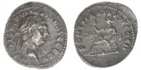 ROM Kaiserzeit Traianus 98-117
Denar
IMP CAES NERVA TRAIAN AVG GERM / PONT MAX TR POT COS II
Kampmann 27.56, 3,10 FGramm, ss+