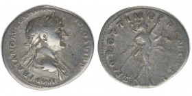 ROM Kaiserzeit Traianus 98-117

Denar

3,08 Gramm, ss