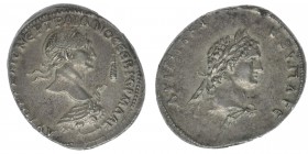ROM Kaiserzeit Traianus 98-117

AR Tetradrachme Tyros Phönizien
Kopf über Adler / Büste des Herkules-Melquart
Prieur 1495, 14,82 Gramm, vz, selten