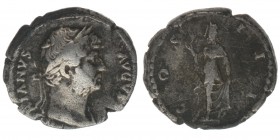 ROM Kaiserzeit Hadrianus 117-138

Denar
HADRIANVS AVGVSTVS / COS III
3,20 Gramm, ss