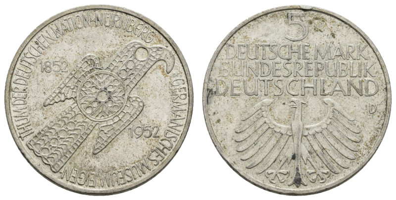 Bundesrepublik Deutschland
 5 Mark, 1952, Germanisches Museum, Rf., Kr., Patina...