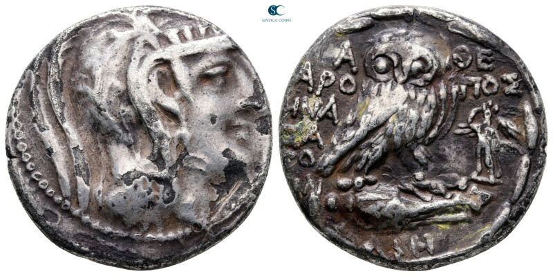 Attica. Athens circa 165-42 BC. 
Fourrée Tetradrachm

28 mm, 16,19 g



V...