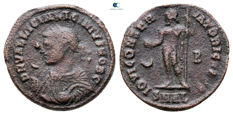 Licinius II, as Caesar AD 317-324. Alexandria
Follis Æ

17 mm, 1,91 g



...