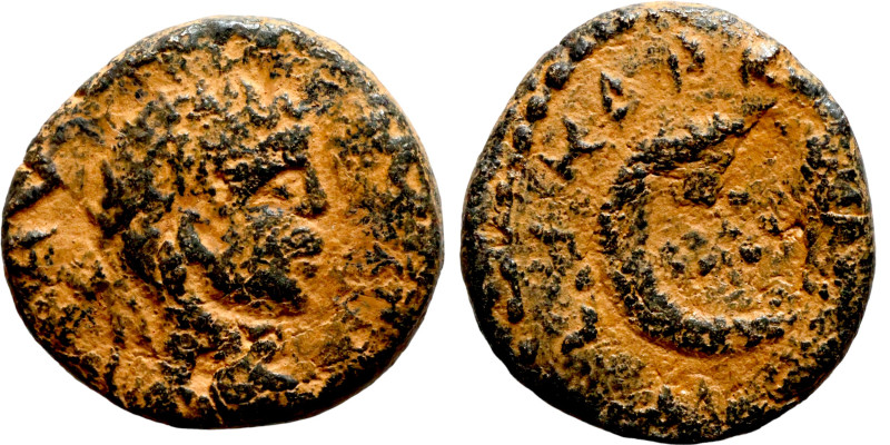 Antik coin bronze

15mm 2,87g

Artificial sand patina