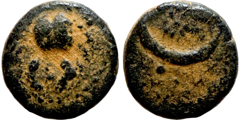 Antik coin bronze

9mm 0,98g

Artificial sand patina