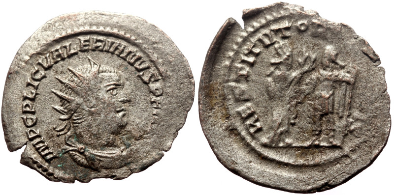 Valerian I (253-260) AR Antoninianus (Silver, 2.37g, 25mm) Samosata, 256-260.
Ob...