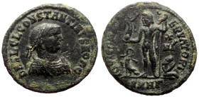 Constantine II (Caesar, 317-337) AE Follis (Bronze, 2.94g, 20mm) Heraclea
Obv: D N FL CL CONSTANTINVS NOB C, laureate, draped and cuirassed bust of C...