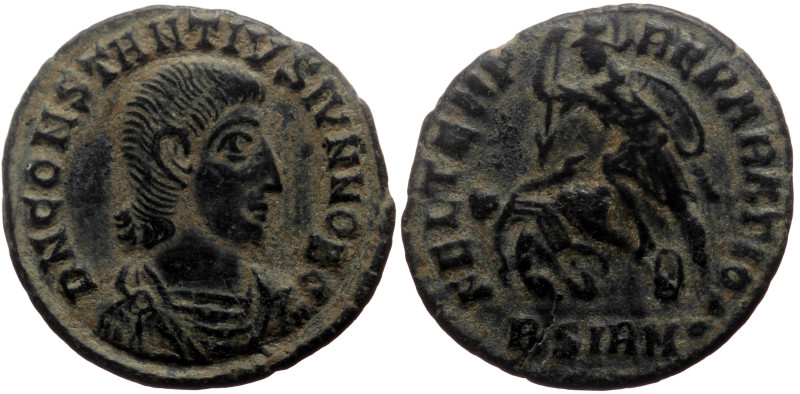 Constantius Gallus (Caesar, 351-354) AE (Bronze, 2.22g, 18mm) Sirmium, 351-5. 
O...