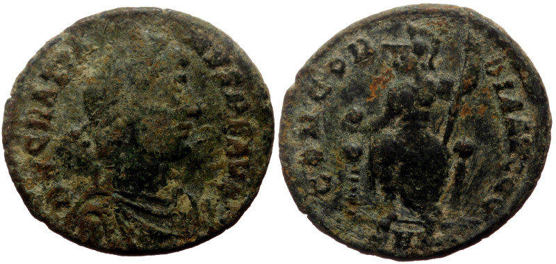 Gratian (367-383) AE (Bronze, 2.44g, 18mm) unidentified issue