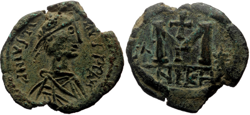 Justin I (518-527( AR Follis (Bronze, 14.64g, 32mm) Nicomedia 
Obv: IVSTINVS PP ...