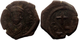 Phocas (602-610) AE Half Follis (Bronze, 6.44g, 23mm) Constantinople.
Obv: δ N FOCA PЄRP AVG, Crowned bust facing, wearing consular robes, holding ma...