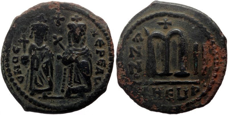 Phocas (602-610) AE (Bronze, 9.77g, 27mm) Antioch, Year 2 = 603/604. 
Obv: O N F...