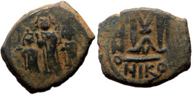 *Not too often seen on the market*
Heraclius & H.Constantine & Martina (610-641) AE (Bronze, 8.79g, 25mm) Nikomedia
Obv: Heraclius, in centre, flank...