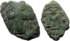 Constans II (641-668) AE Follis (Bronze, 2.91g, 23mm) Constantinople 
Obv: Crowned figure of Constans, standing facing, holding long cross and globus ...