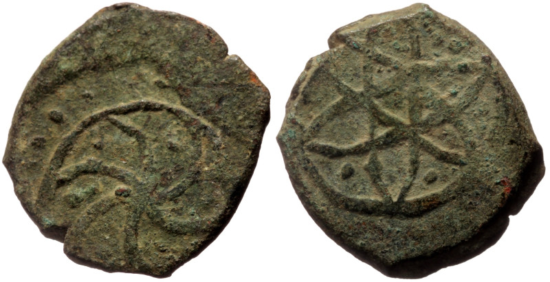 Unidentified Islamic AE (Bronze, 3.11g, 18mm)