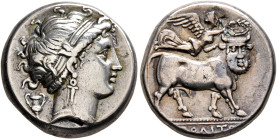 CAMPANIA. Neapolis. Circa 320-300 BC. Didrachm or Nomos (Subaeratus, 19 mm, 5.68 g, 7 h). Diademend head of a nymph to right, wearing triple-pendant e...