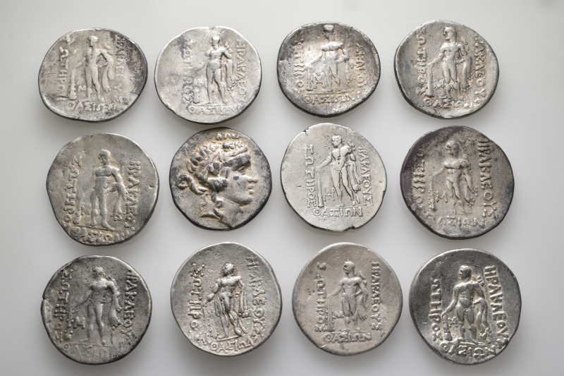 A lot containing 12 silver coins. All: Thasos. Tetradrachms. Fine to very fine. ...
